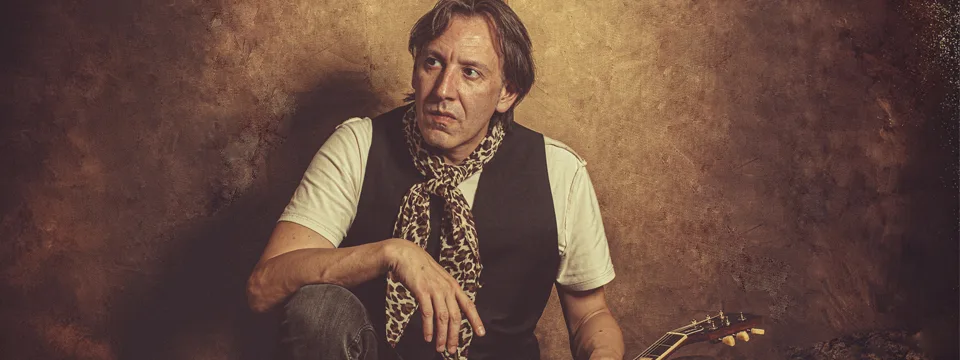 JC Ondiviela al vermú: «Recuerdos de un pasado peor»