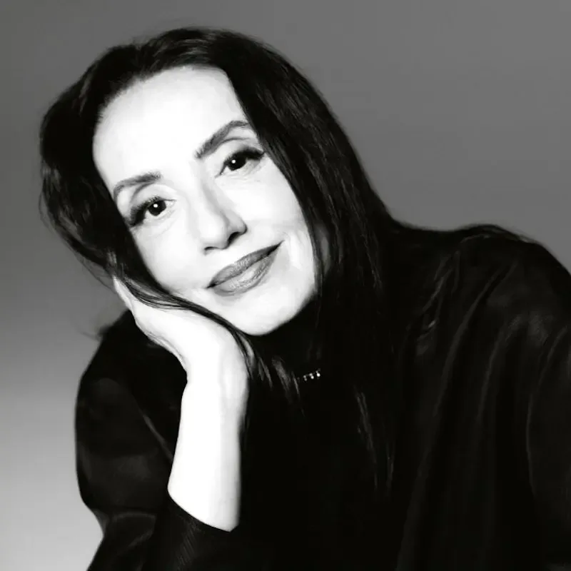 LUZ CASAL
