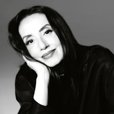 LUZ CASAL