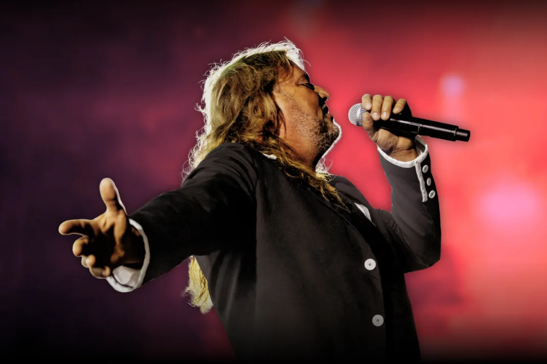 Amar es combatir Show – 20 Aniversario