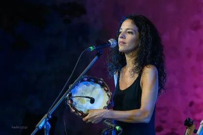 Panaderas en Harinera: canto y percusión tradicional en familia
