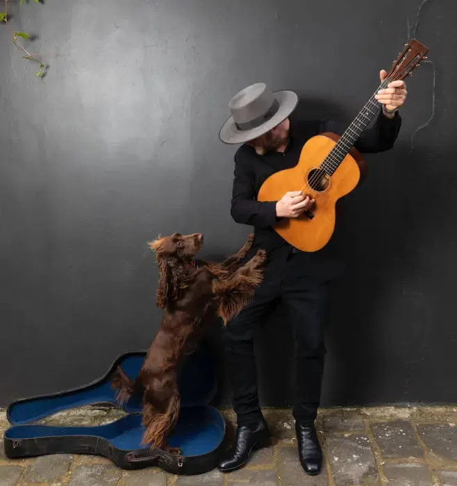 Liam Gerner and Los Perros Perdidos