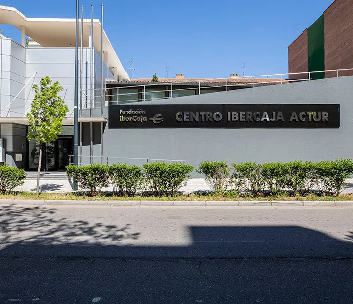 Centro Ibercaja Actur